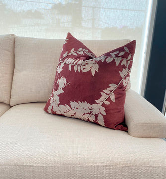 Signature Velvet Vino